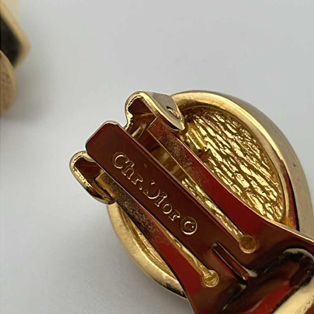 Christian Dior clip-on earrings - Picture 3 of 5